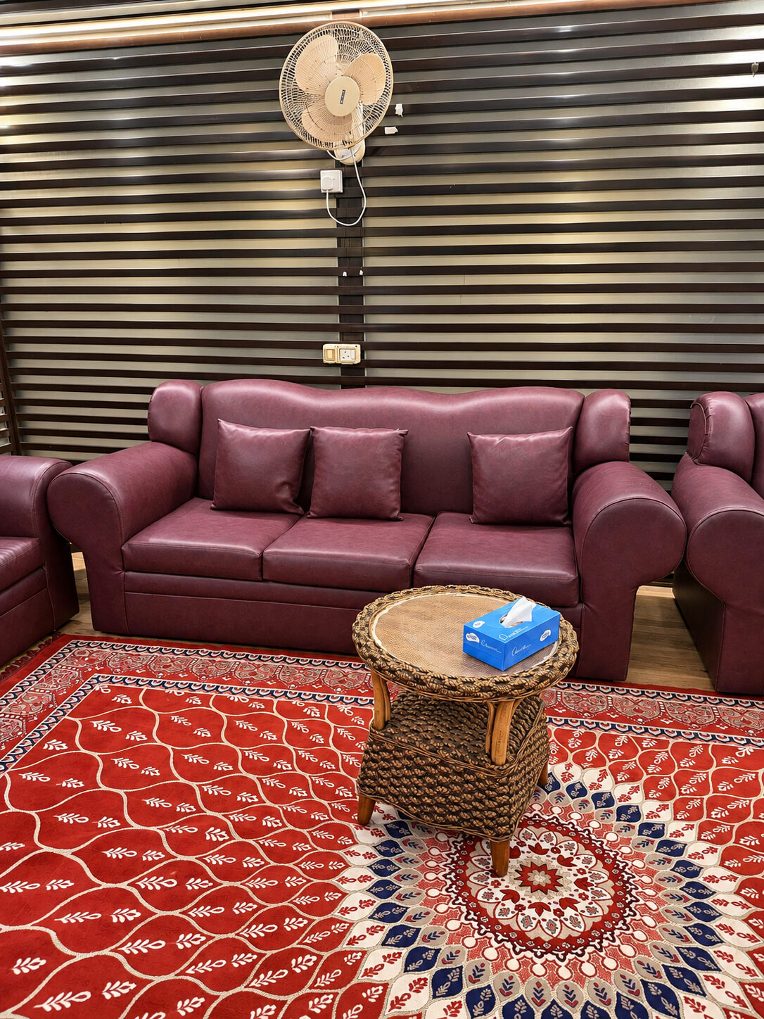 The garden lounge at Smart Chalet