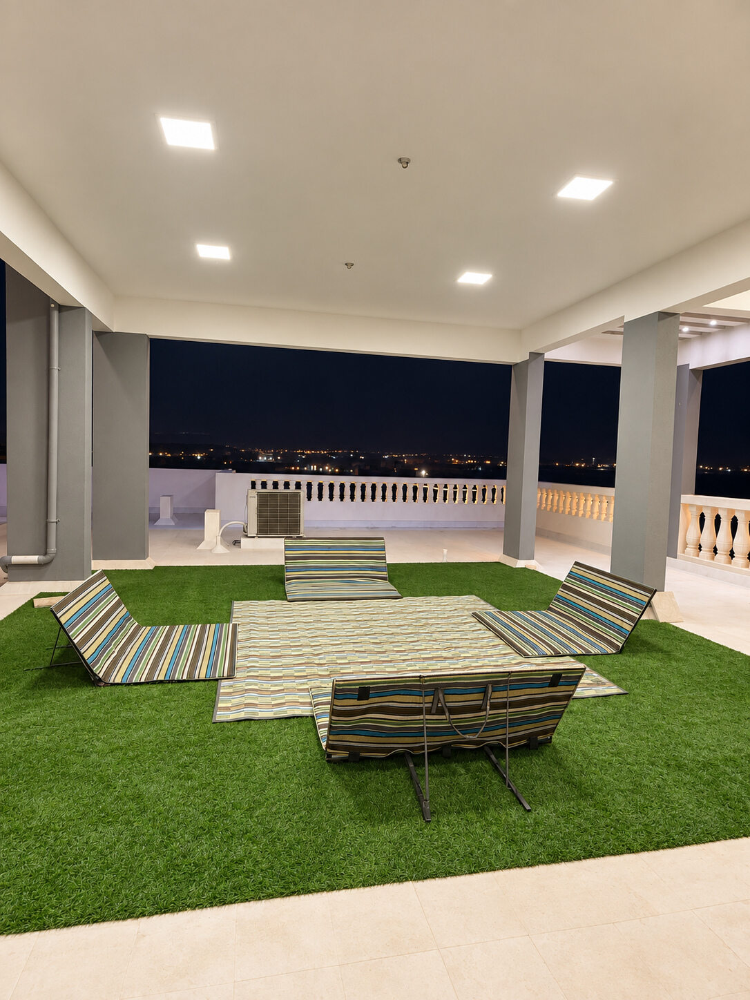 Slow afternoons at Smart Chalet